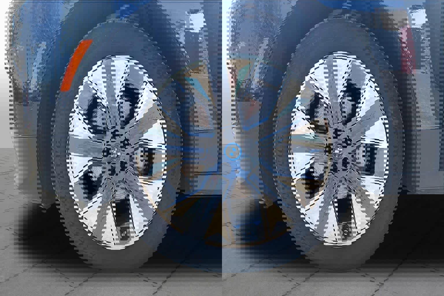 Certified 2024 BMW iX xDrive50 w/ Premium Package image 10