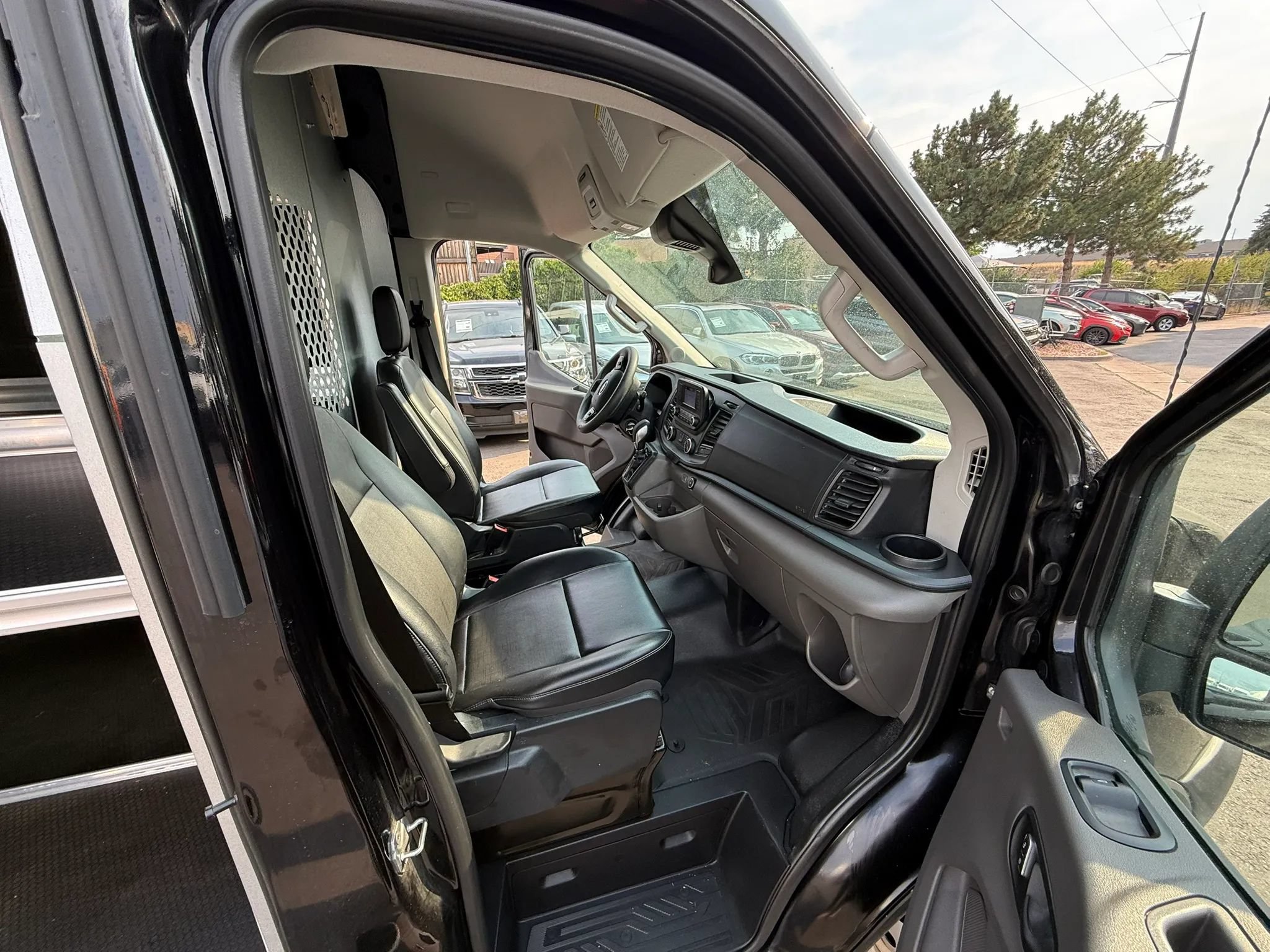 Used 2022 Ford Transit 250 148 High Roof Extended w/ Load Area Protection Package RWD image 13