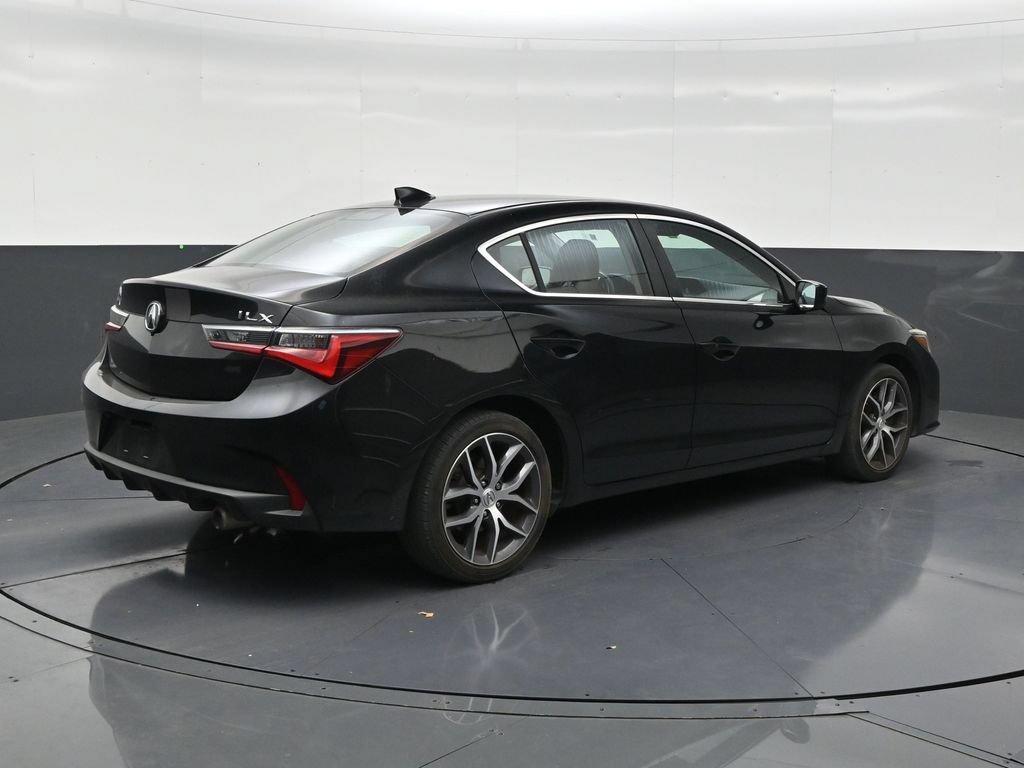 Used 2019 Acura ILX FWD image 5