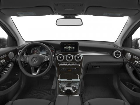 Used 2017 Mercedes-Benz GLC 300 4MATIC image 5