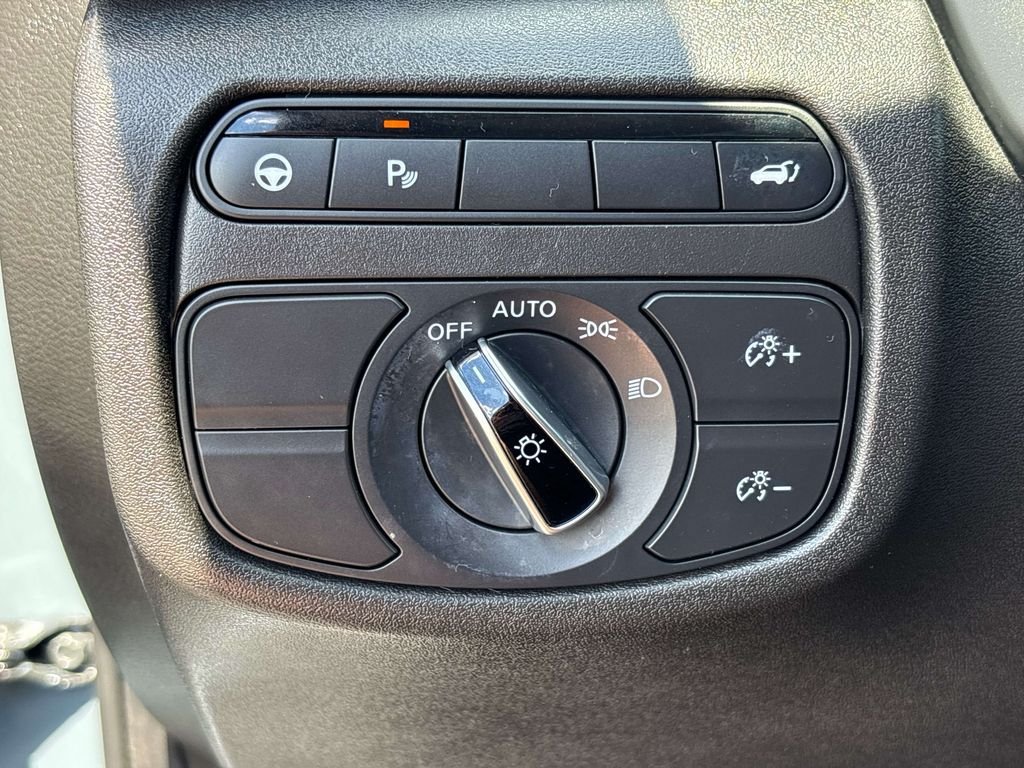 Certified 2023 INFINITI QX50 Luxe AWD/4WD image 31
