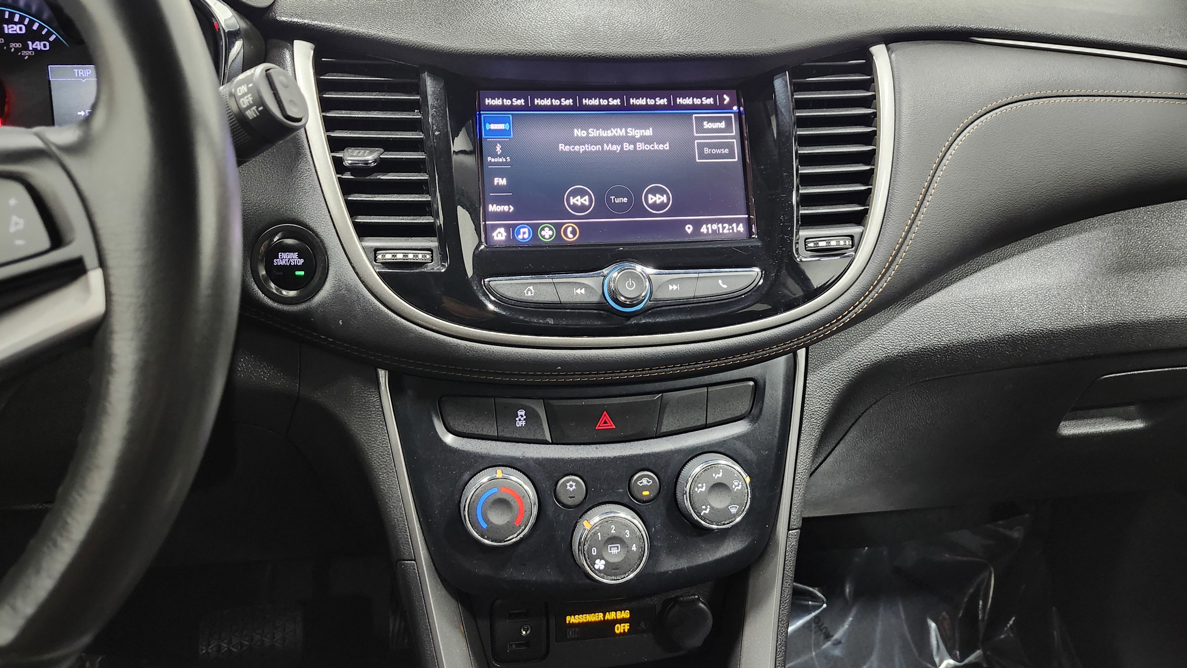 Used 2020 Chevrolet Trax LT w/ LT Convenience Package image 29