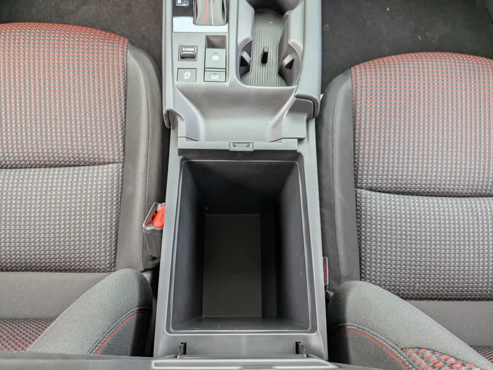 New 2026 Nissan Sentra SR FWD image 23