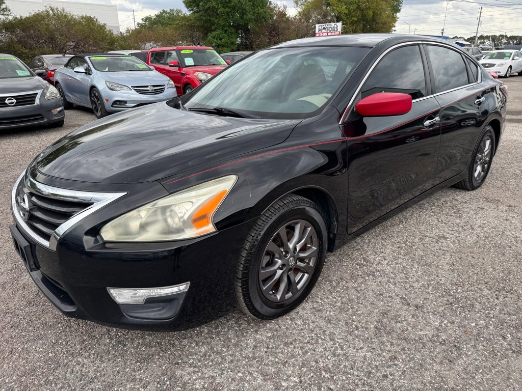 Used 2015 Nissan Altima 2.5 S w/ Power Driver Seat Package image 2