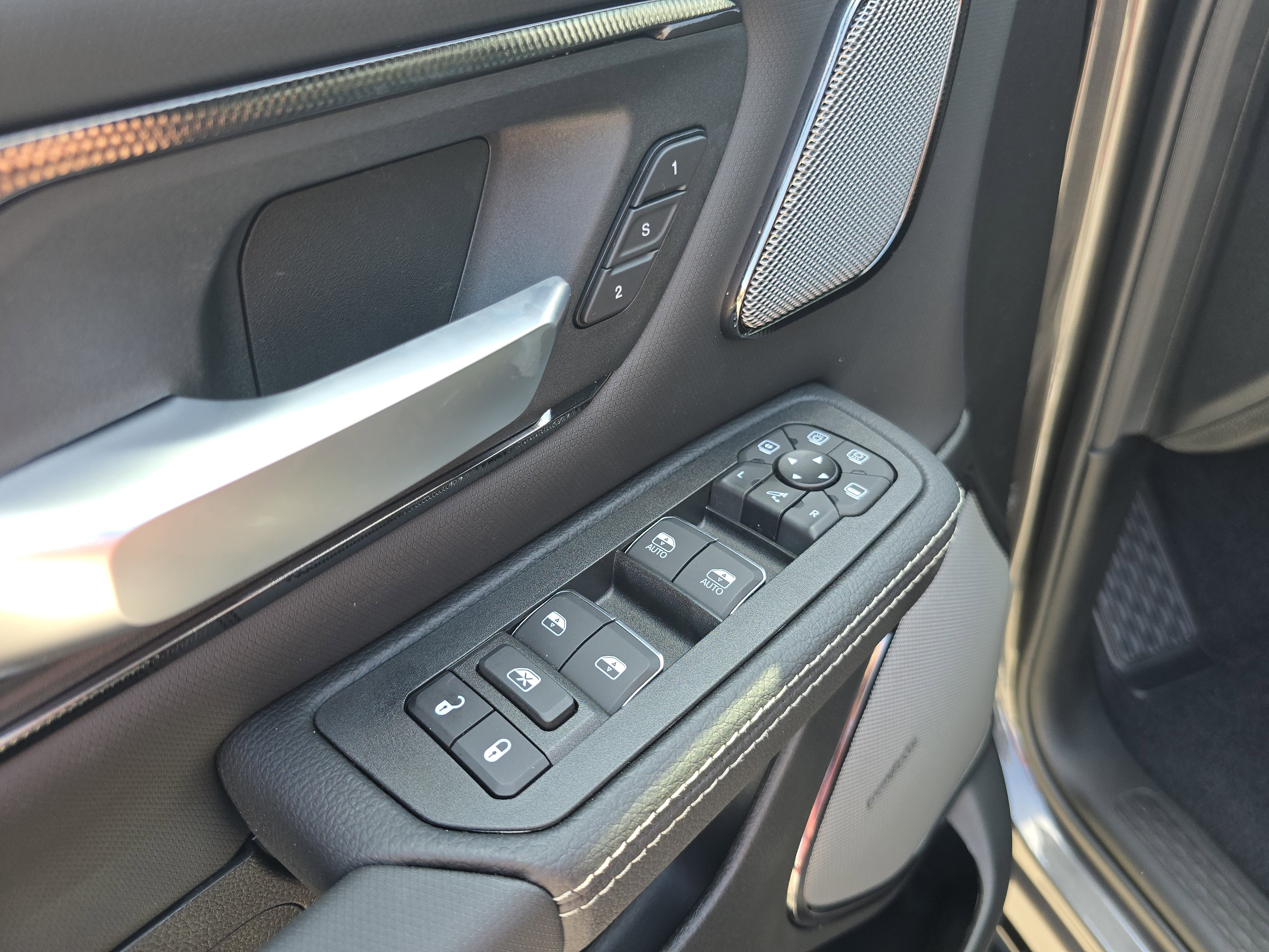 New 2026 RAM 1500 Rebel image 38