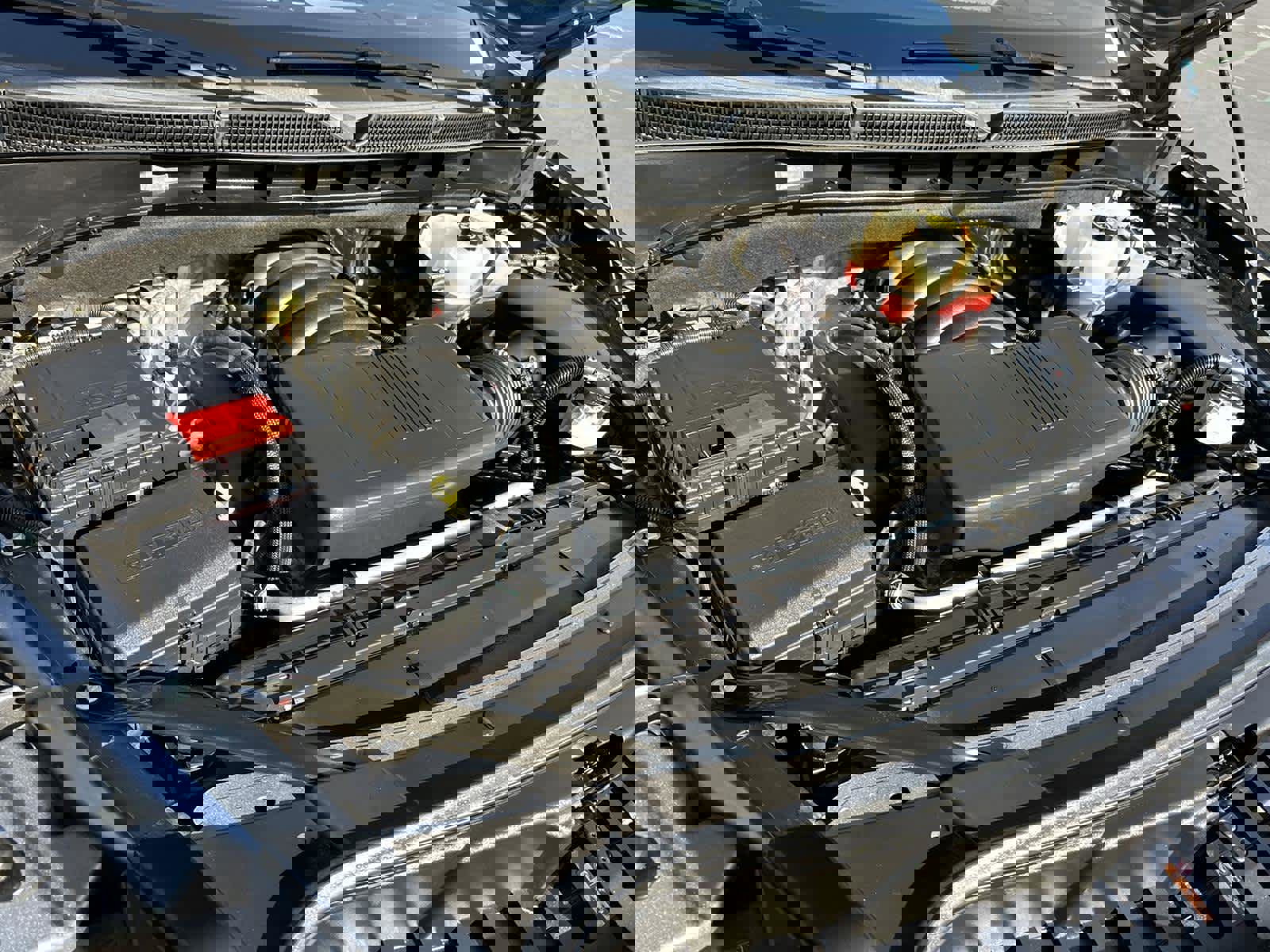 Used 2022 GMC Yukon XL SLT w/ SLT Luxury Package image 9