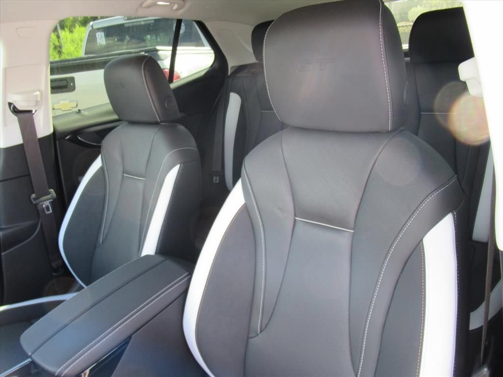 New 2026 Buick Envision Sport Touring AWD/4WD image 18