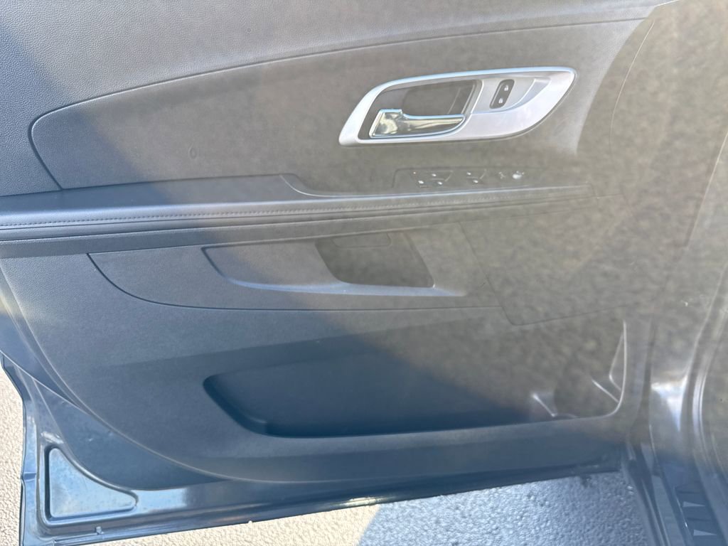 Used 2014 Chevrolet Equinox LS image 12