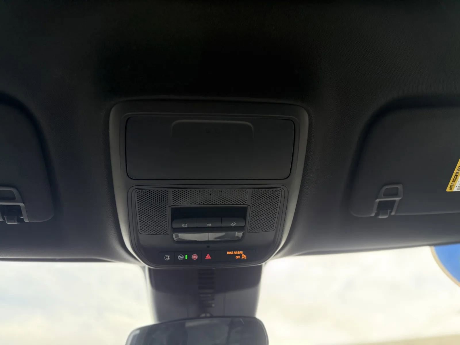 Used 2025 Chevrolet Traverse Z71 w/ Driver Confidence Package AWD/4WD image 40