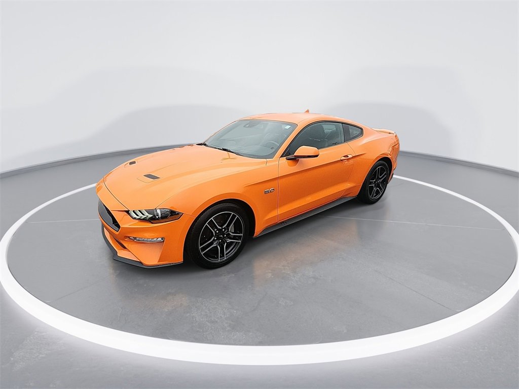 Used 2021 Ford Mustang GT Premium w/ Equipment Group 401A image 4