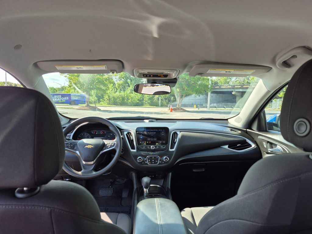 Used 2023 Chevrolet Malibu LT image 12