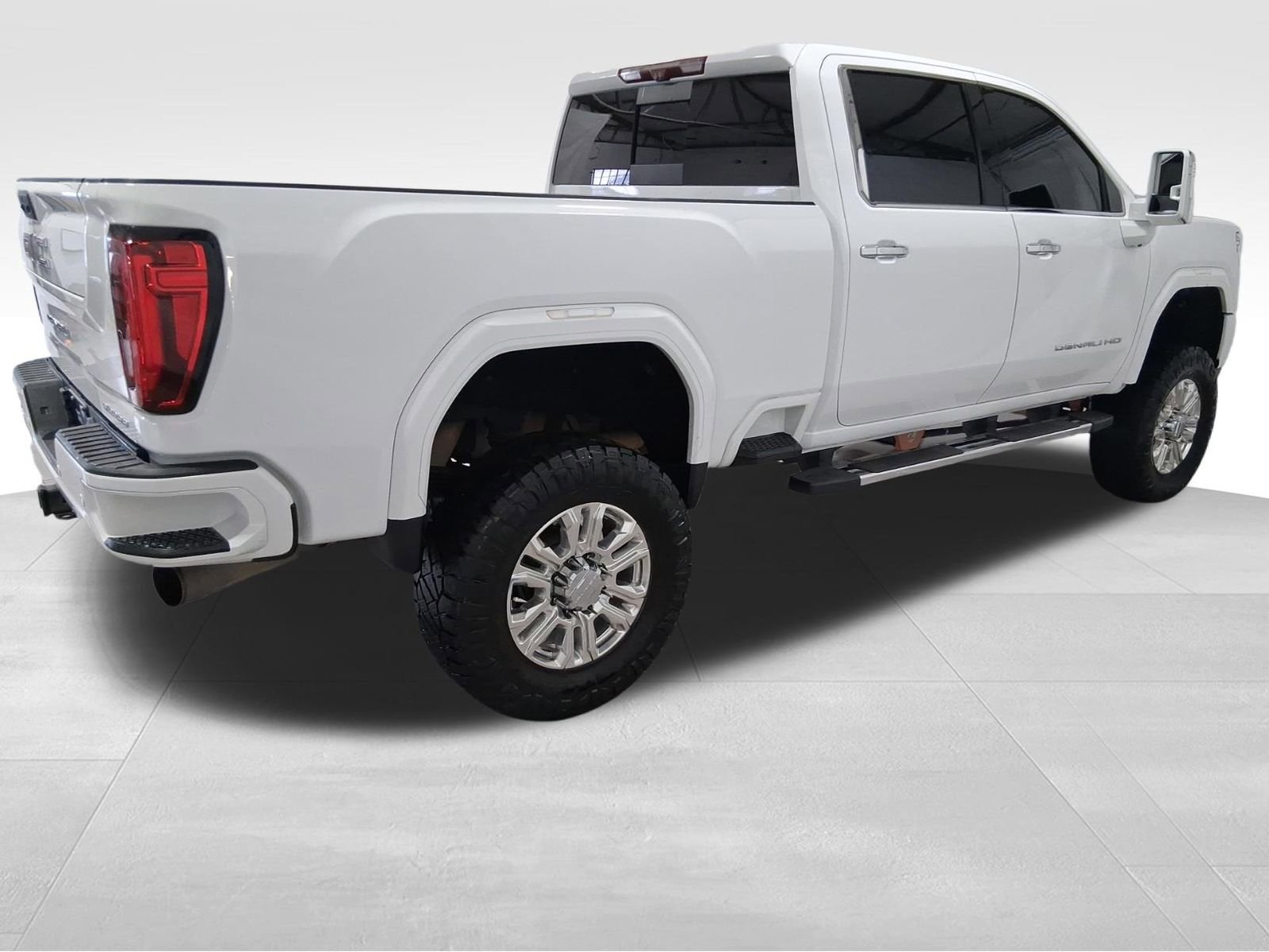 Used 2020 GMC Sierra 2500 Denali w/ Denali Ultimate Package AWD/4WD image 5