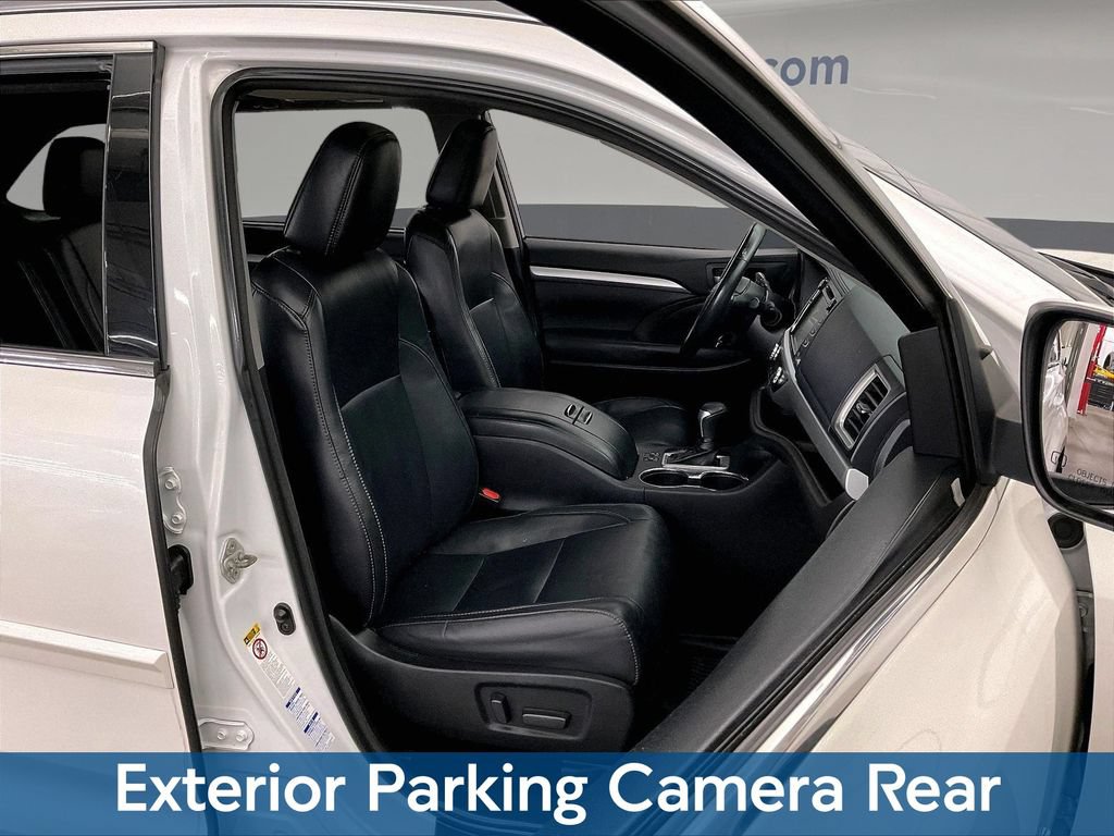 Used 2017 Toyota Highlander XLE w/ Protection Package #3 AWD/4WD image 11