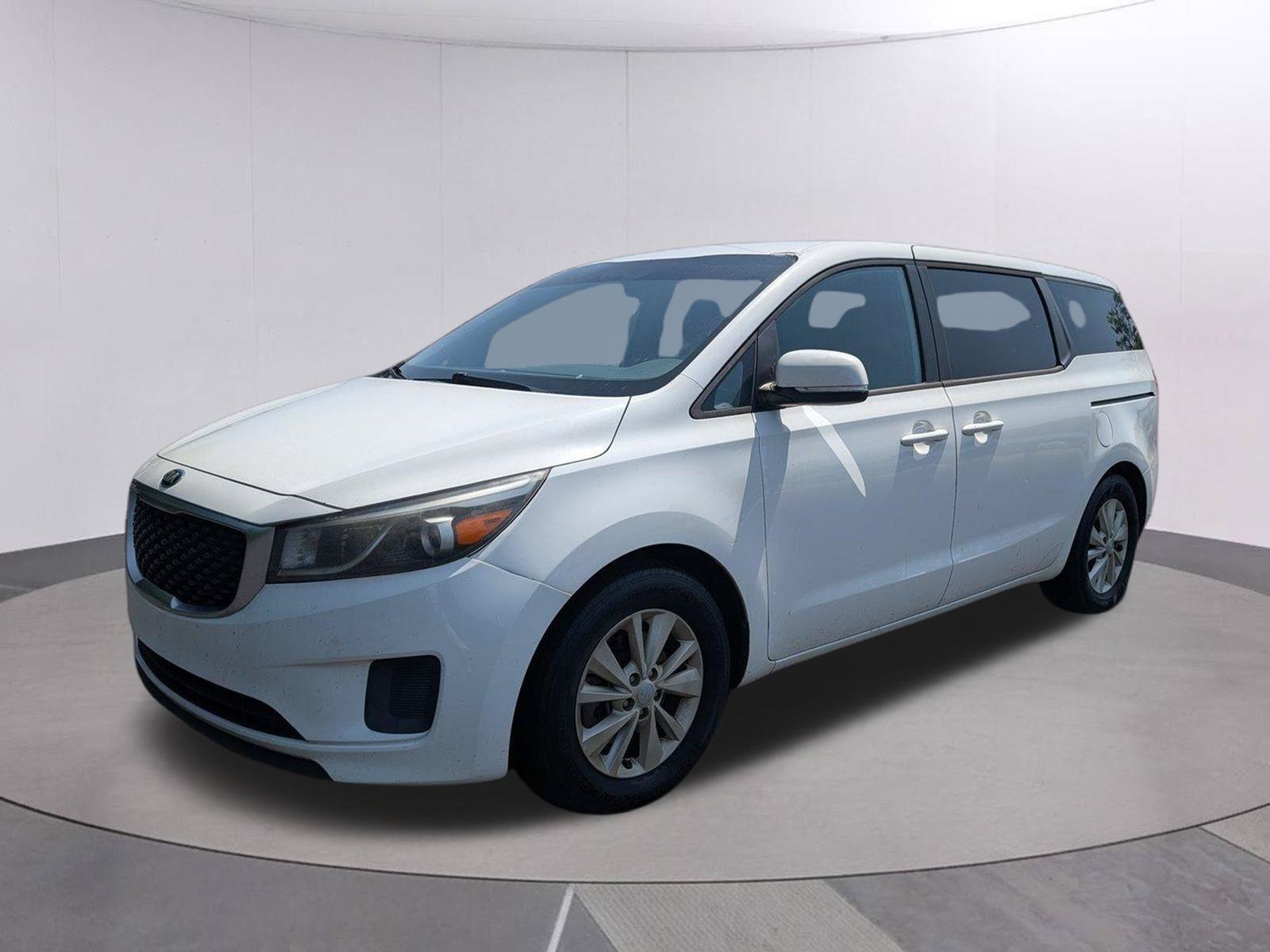 Used 2017 Kia Sedona LX FWD video 1