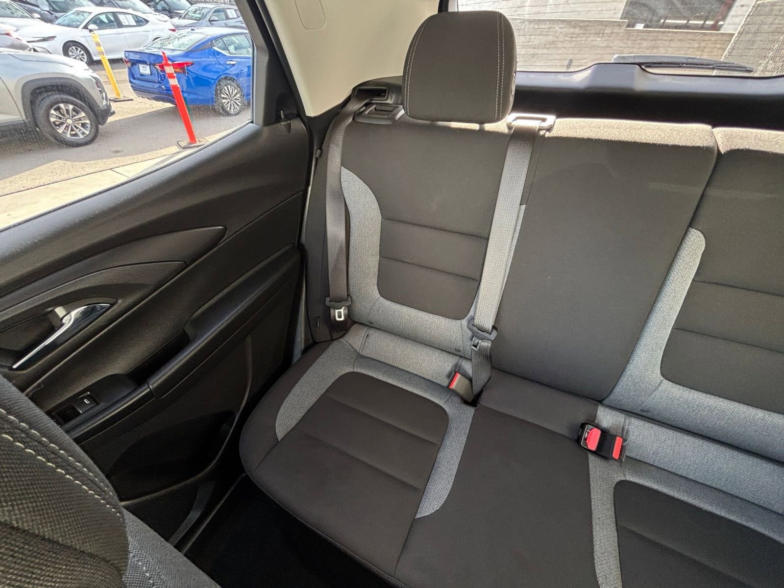 Used 2025 Chevrolet TrailBlazer LT image 39