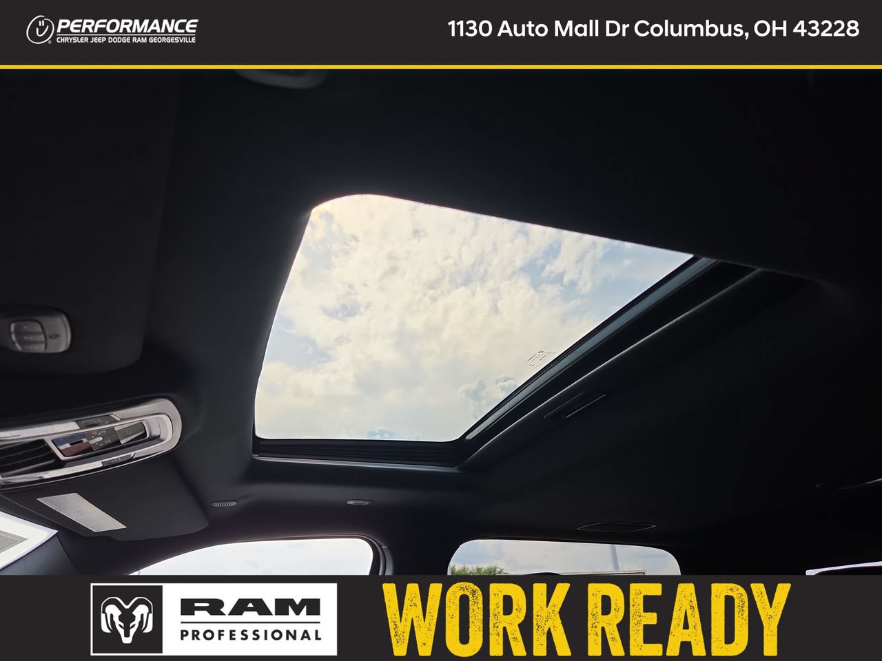 New 2026 RAM 2500 Laramie AWD/4WD image 18