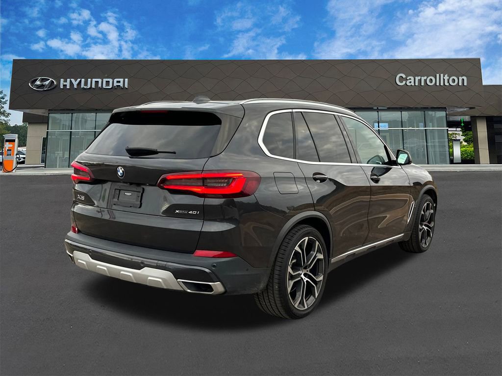 Used 2021 BMW X5 xDrive40i w/ Executive Package image 5