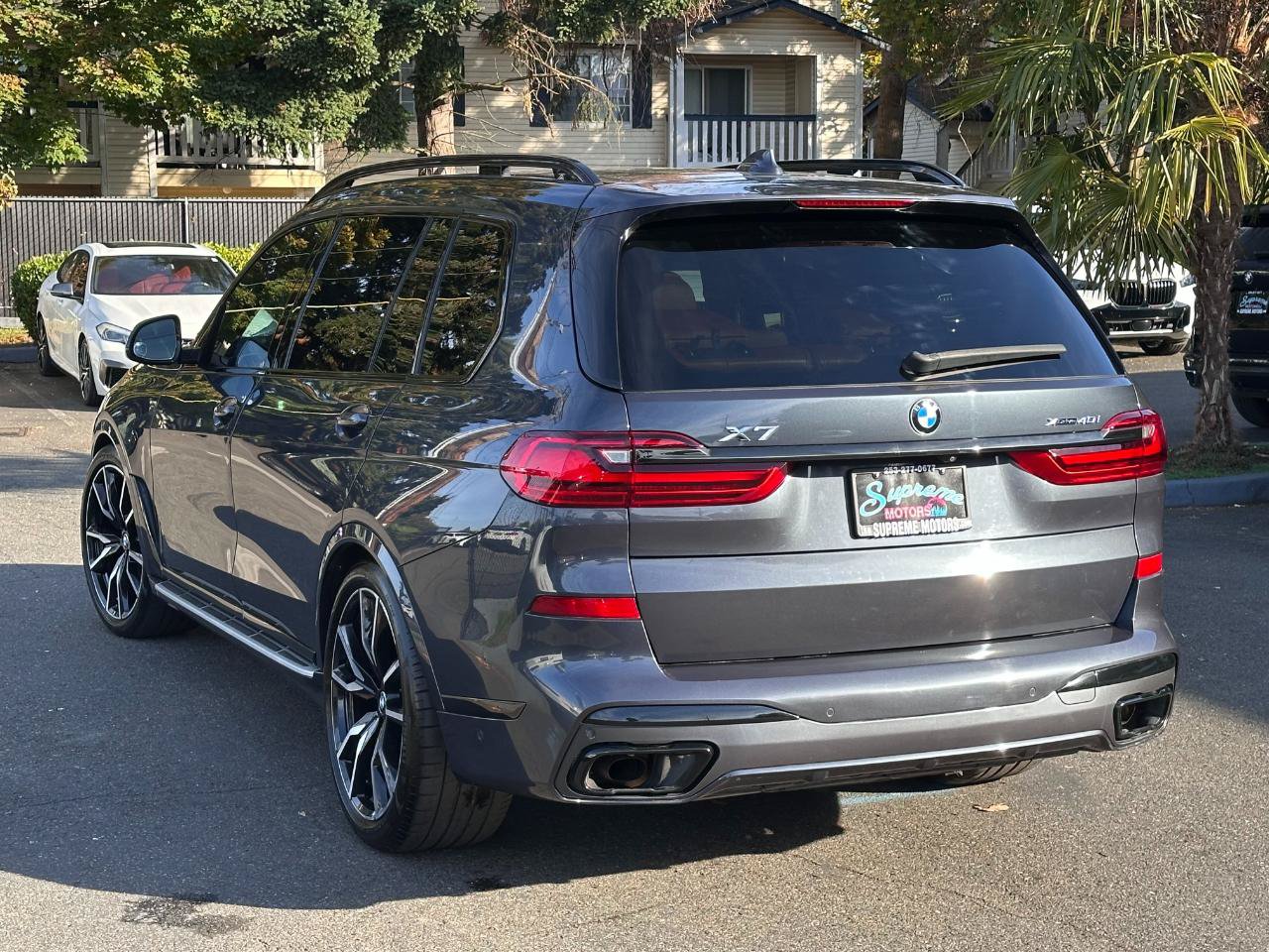 Used 2020 BMW X7 xDrive40i w/ M Sport Package AWD/4WD image 9