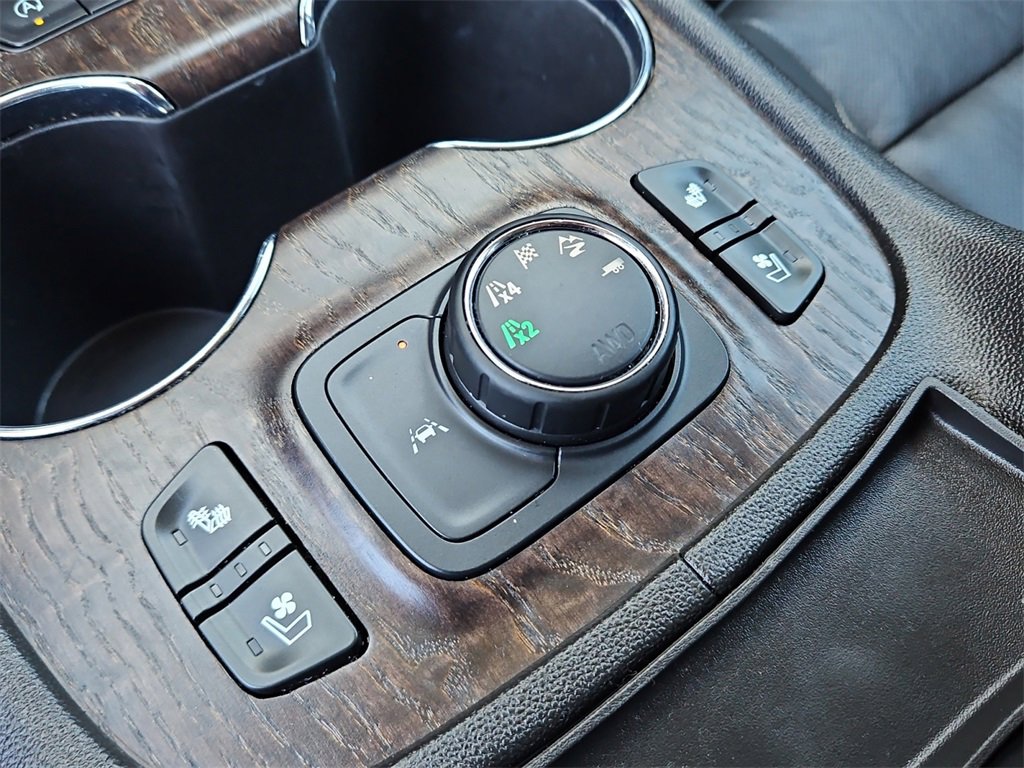 Used 2023 GMC Acadia Denali w/ Trailering Package image 26