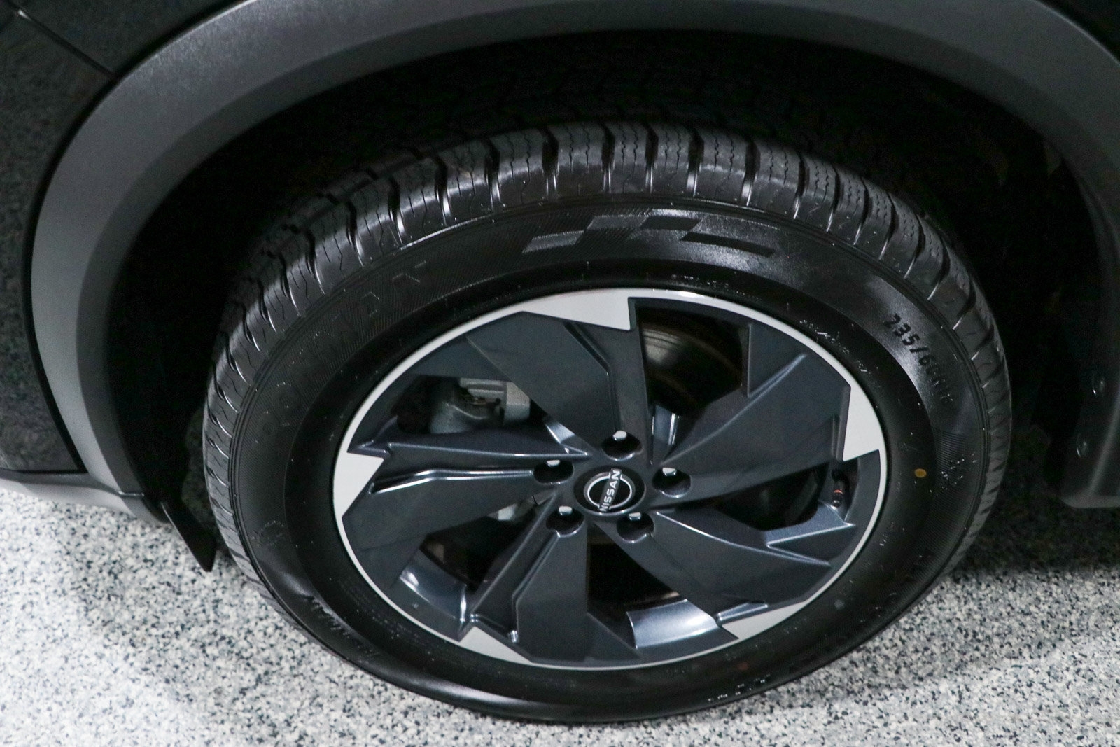 Used 2024 Nissan Rogue SV AWD/4WD image 11