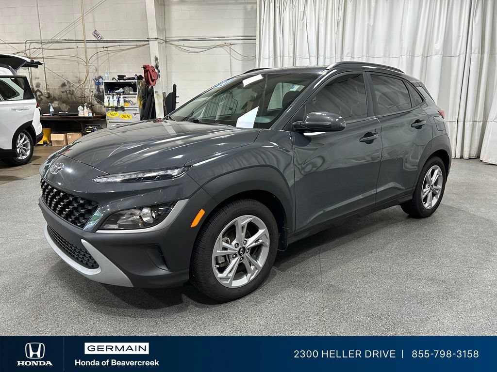 Used 2023 Hyundai Kona SEL w/ Convenience Package FWD image 4