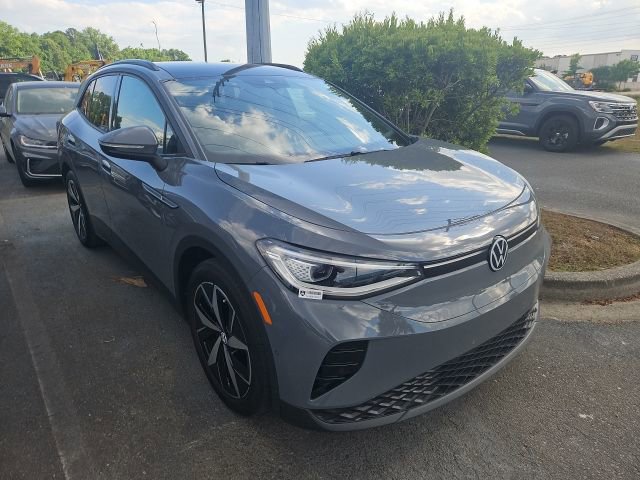 Used 2023 Volkswagen ID.4 Pro S image 3