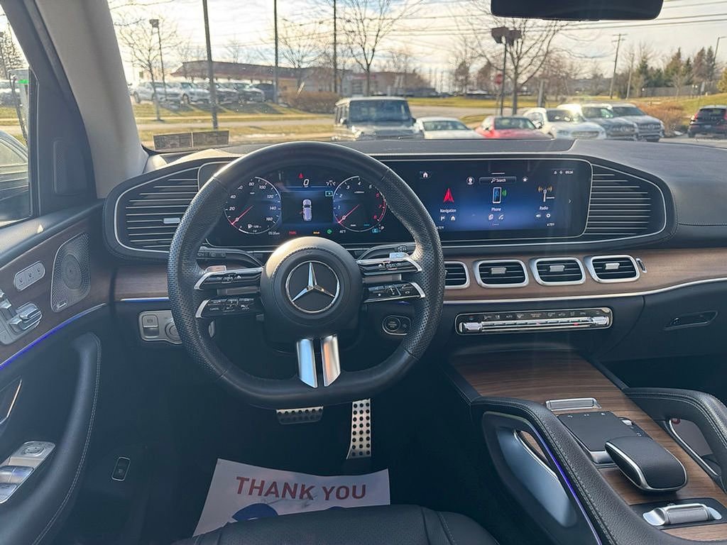 Used 2024 Mercedes-Benz GLS 450 4MATIC image 29