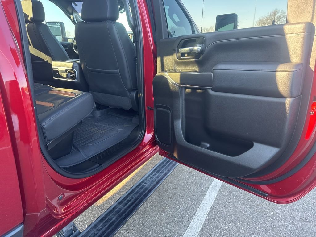 Used 2022 GMC Sierra 3500 AT4 w/ AT4 Premium Plus Package image 18