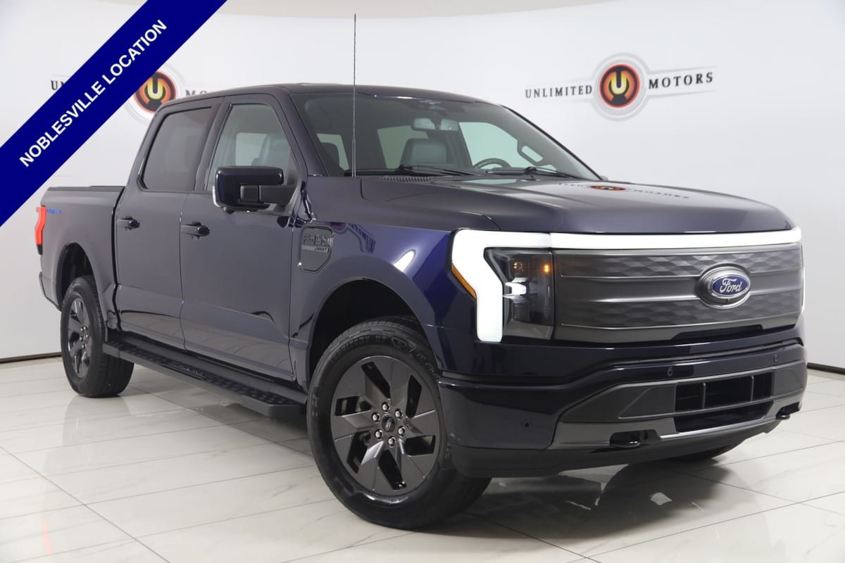 Used 2023 Ford F150 Lightning Lariat AWD/4WD image 1