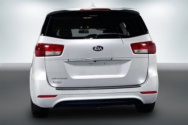 Used 2016 Kia Sedona L FWD image 6