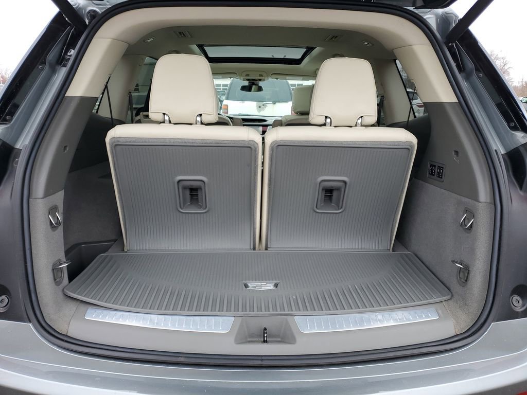 Certified 2024 Cadillac XT6 Premium Luxury w/ LPO, Floor Liner Package image 28