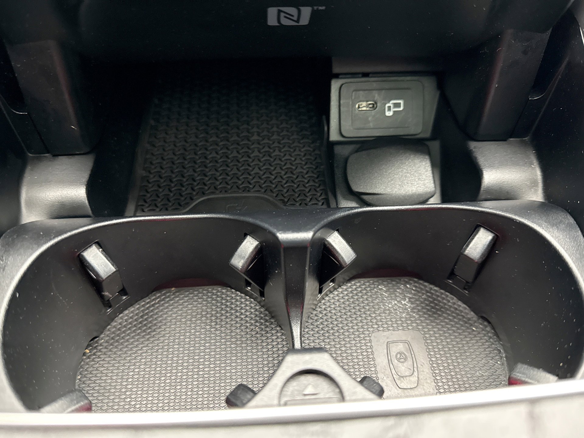 Used 2021 Mercedes-Benz E 450 4MATIC Coupe image 18