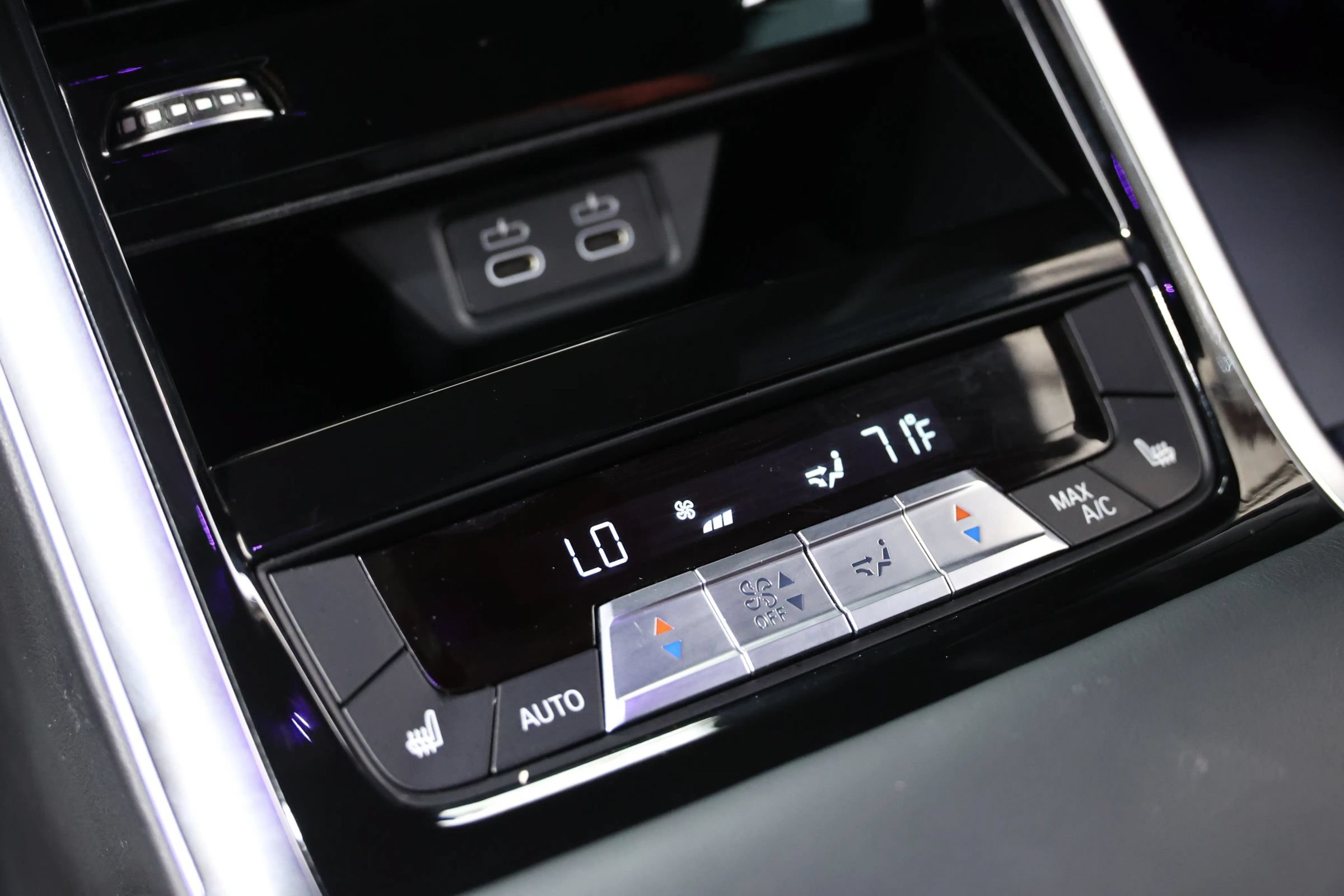 Used 2023 BMW M8 Gran Coupe xDrive Competition AWD/4WD image 60