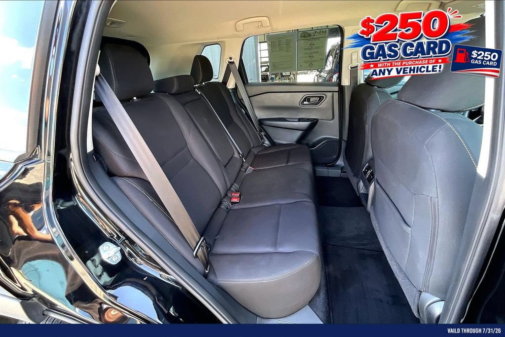 Used 2024 Nissan Rogue S FWD image 26