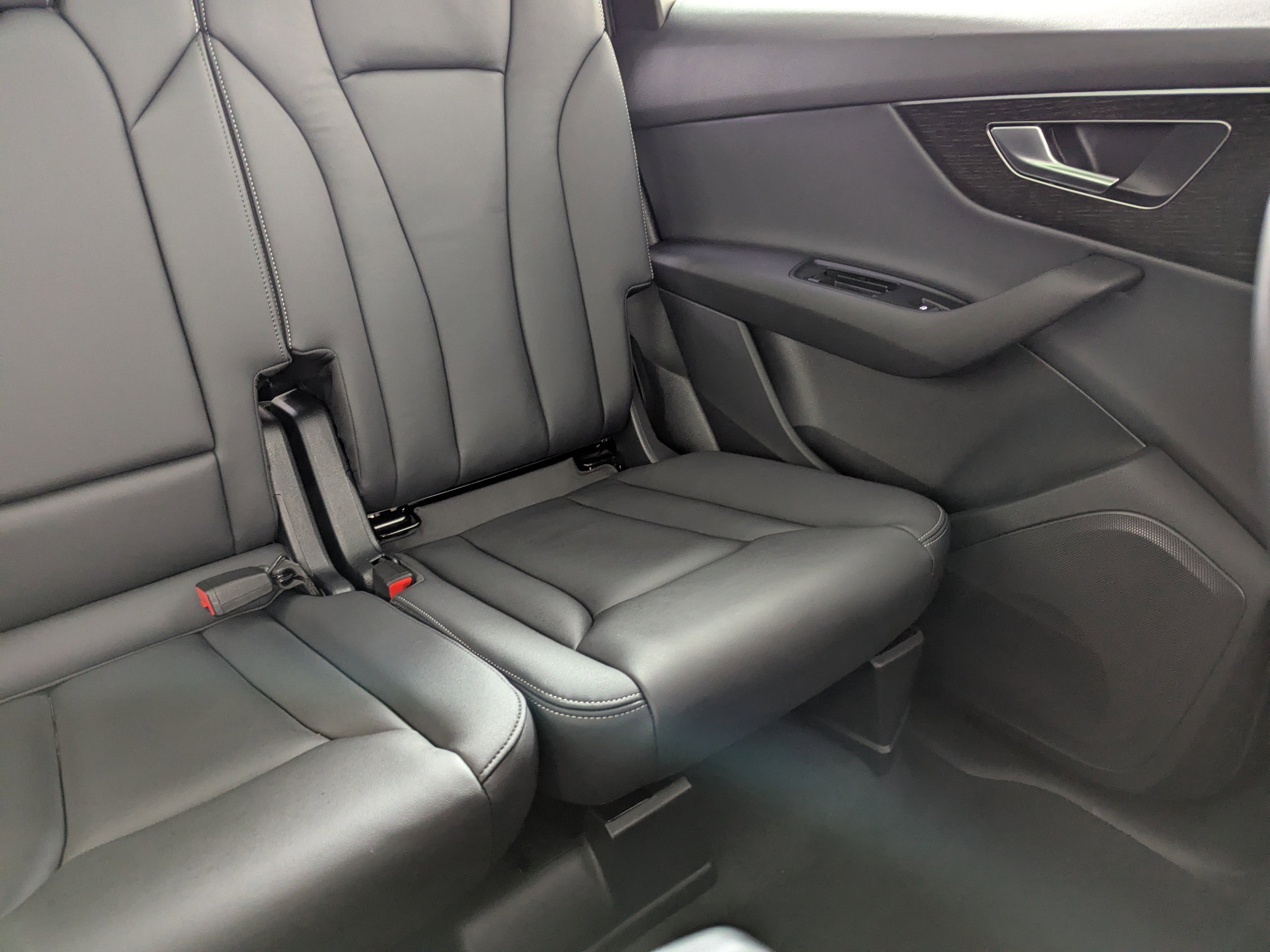 Certified 2025 Audi Q7 3.0T Premium image 15