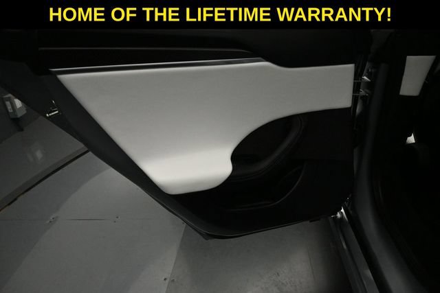 Used 2025 Tesla Model S Plaid AWD/4WD image 32