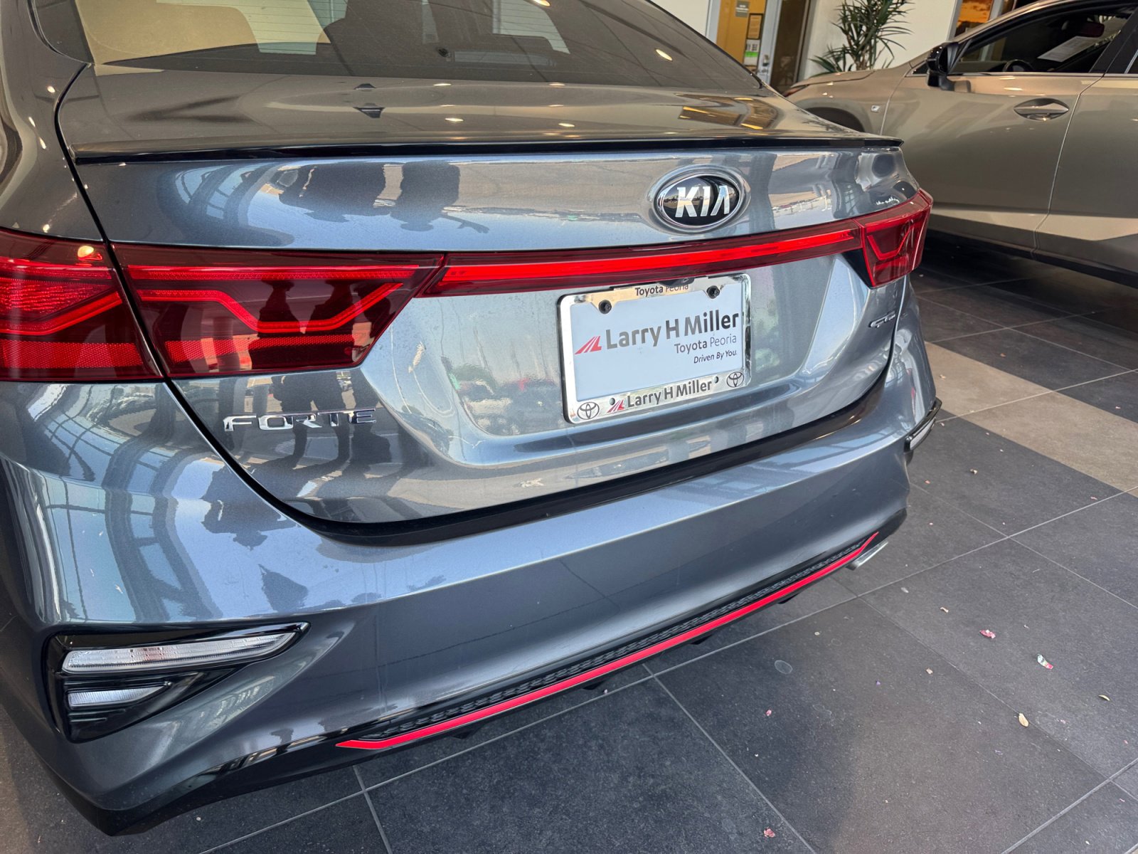Used 2020 Kia Forte GT-Line w/ GT-Line Premium Package FWD image 25