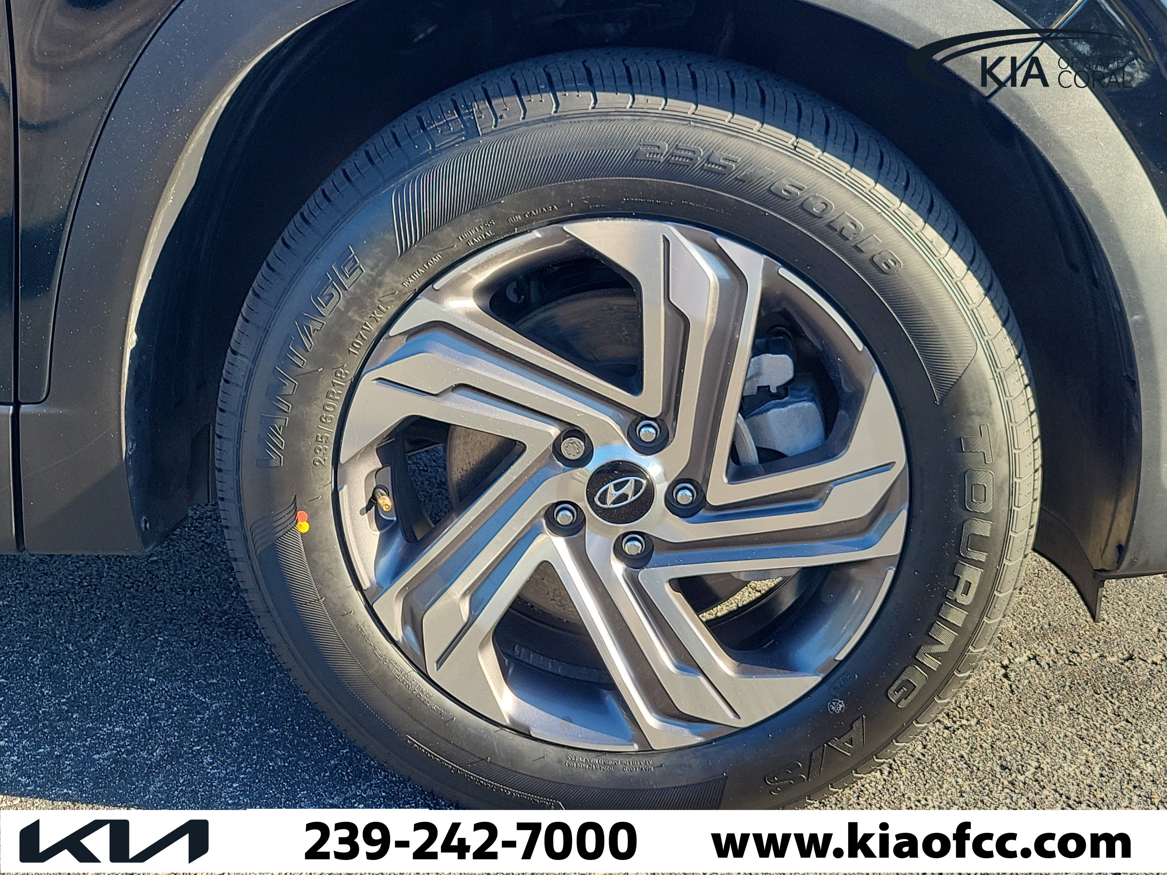 Used 2023 Hyundai Santa Fe SEL FWD image 7