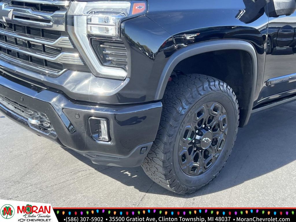 Certified 2024 Chevrolet Silverado 2500 High Country w/ Midnight Edition image 9