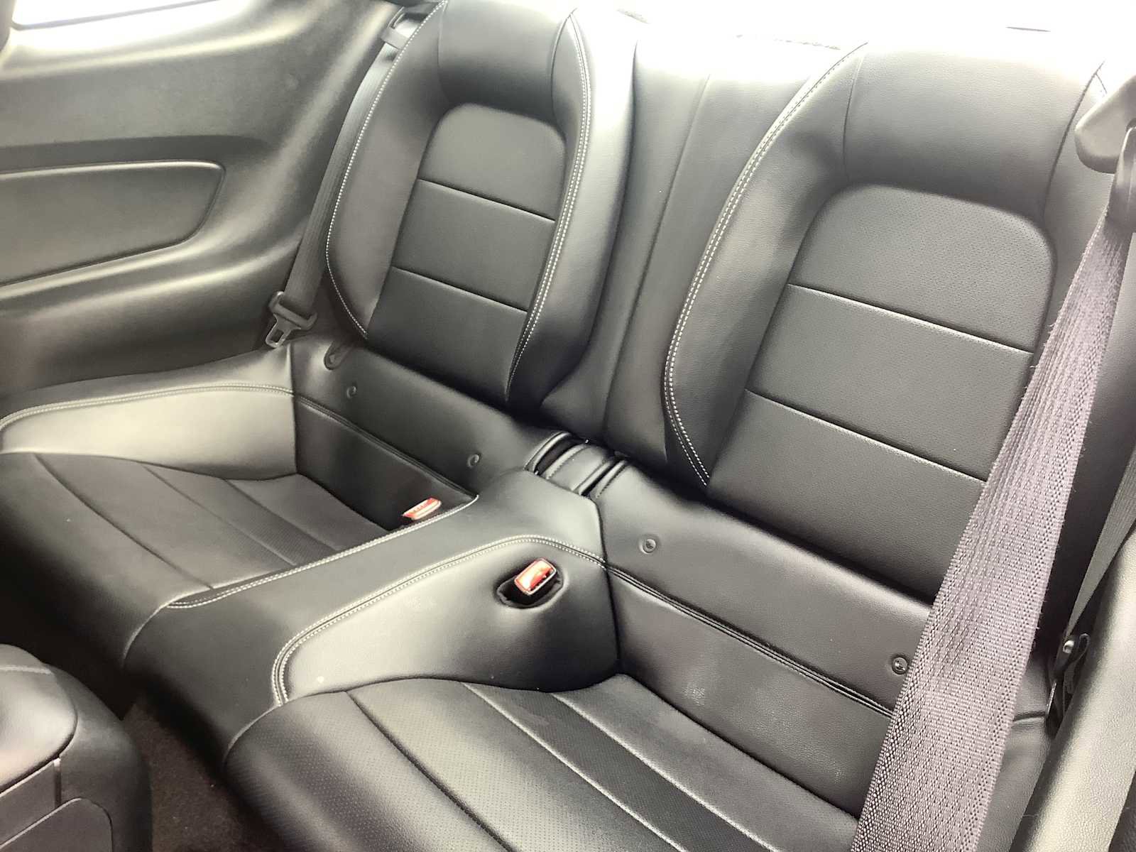 Used 2016 Ford Mustang Premium image 13