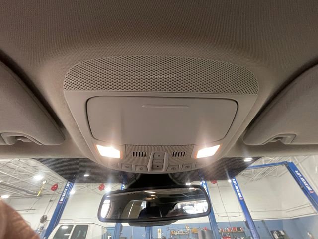 Used 2022 Ford Edge SEL w/ Convenience Package image 22