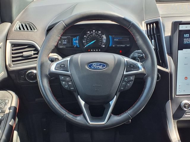 Used 2024 Ford Edge ST-Line w/ Class II Trailer Tow Package AWD/4WD image 29