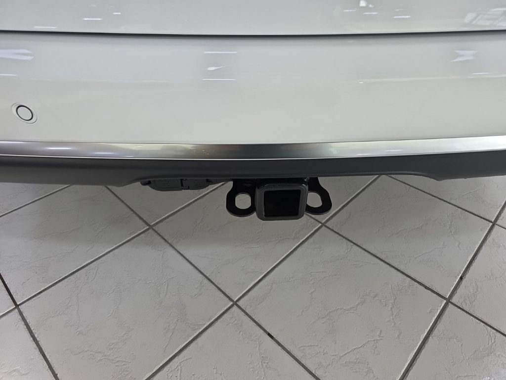 New 2026 Chrysler Pacifica Pinnacle w/ Trailer Tow Group image 9