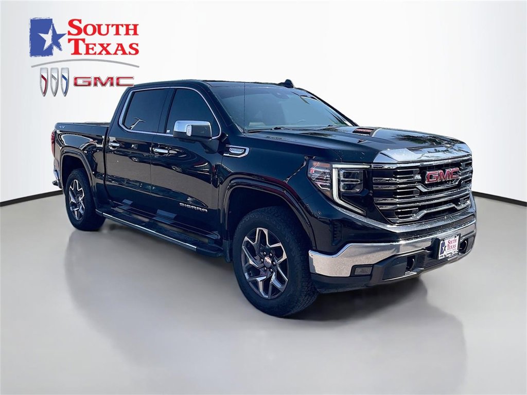 Used 2022 GMC Sierra 1500 SLT image 1