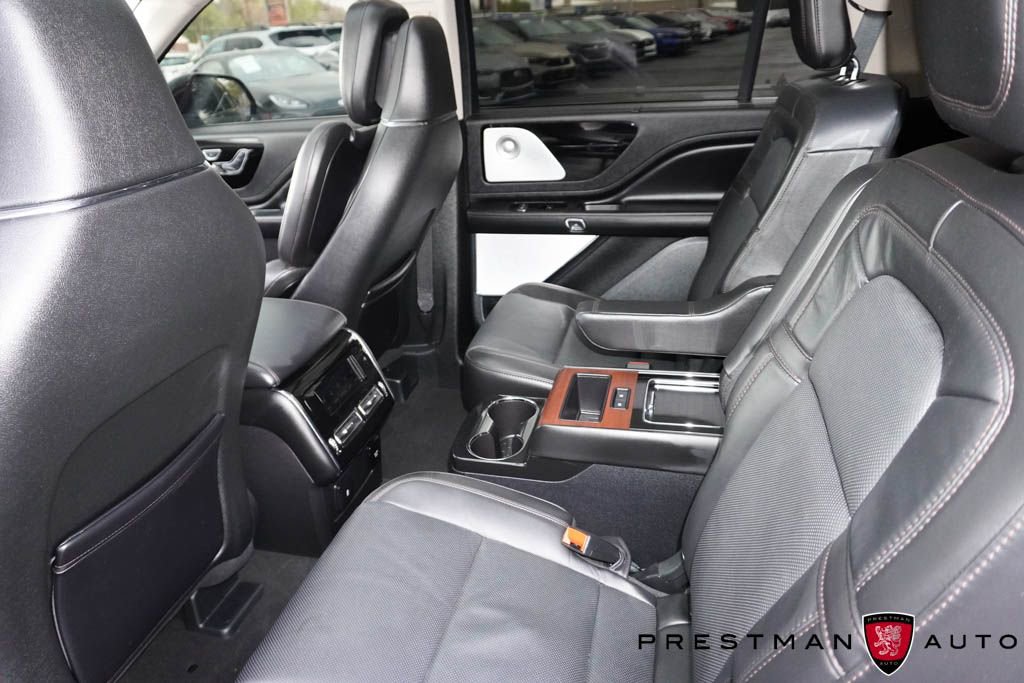 Used 2023 Lincoln Aviator Reserve w/ Equipment Group 201A image 39
