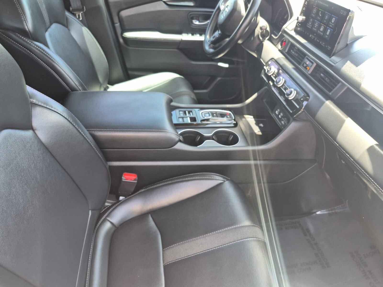 Certified 2025 Honda Pilot EX-L image 13