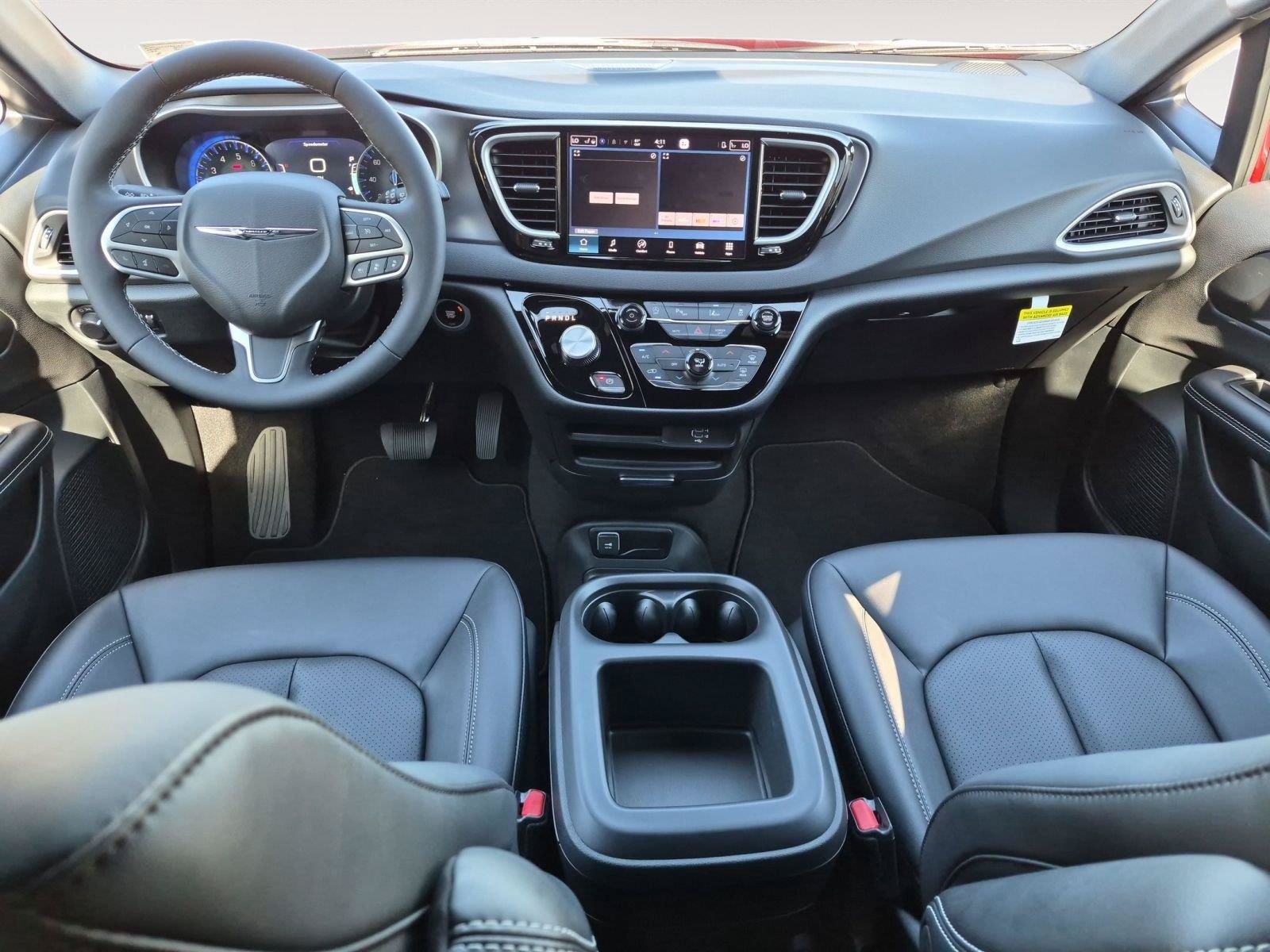 New 2026 Chrysler Voyager LX FWD image 13