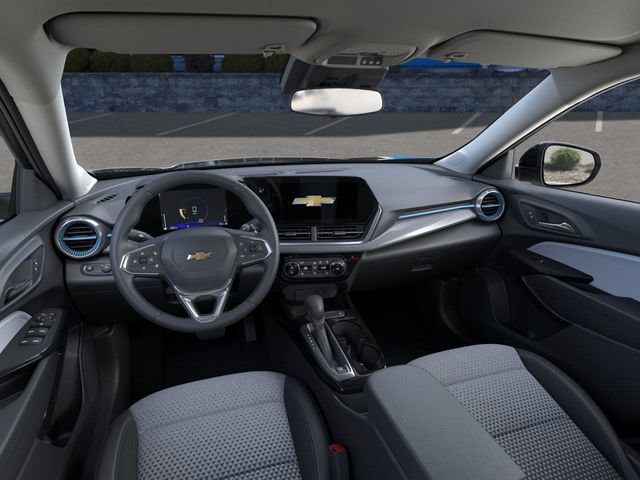 New 2026 Chevrolet Trax LT w/ LT Convenience Package FWD image 16