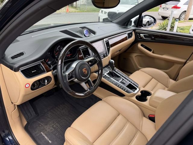 Used 2018 Porsche Macan GTS AWD/4WD image 22