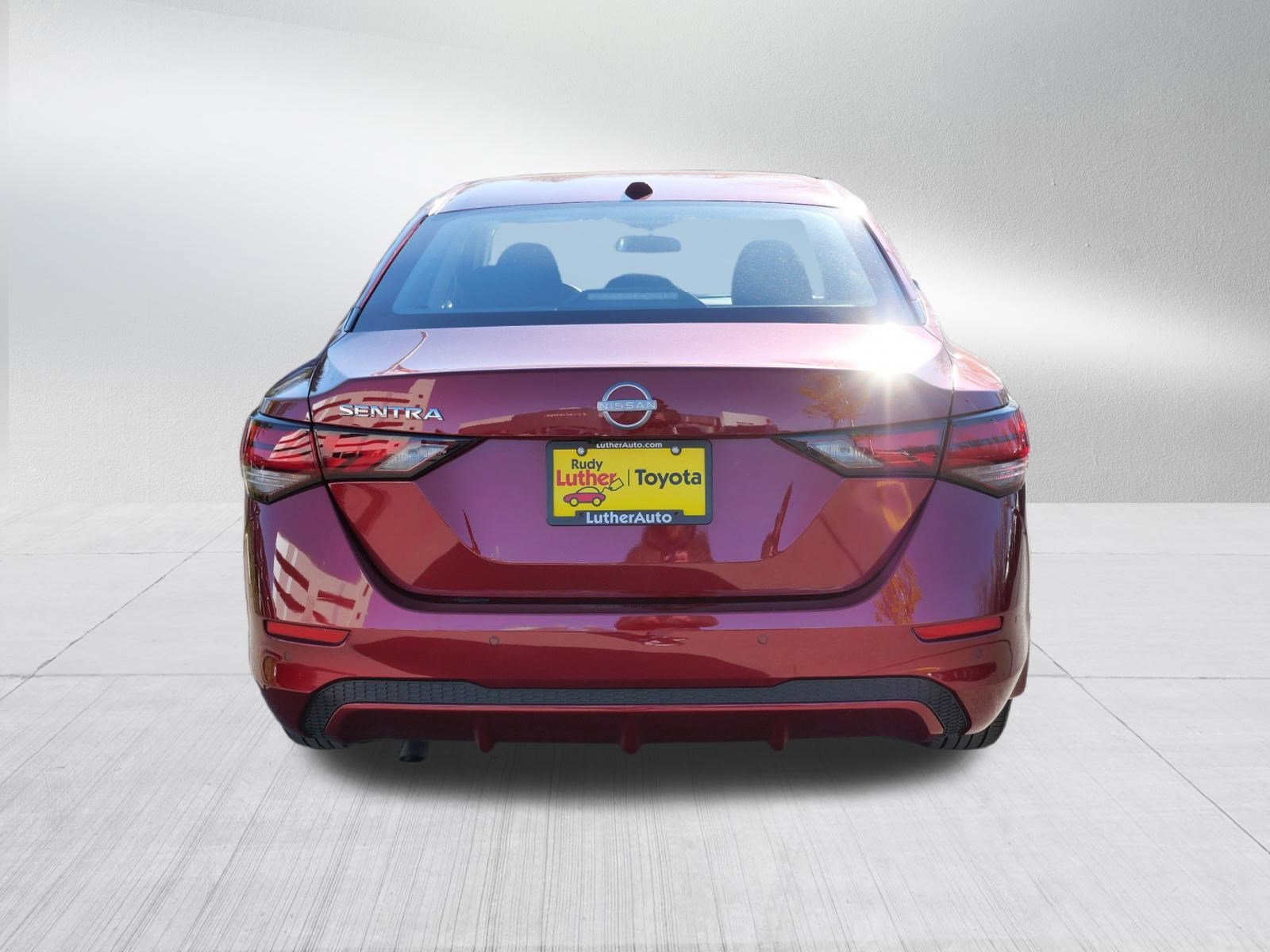 Used 2025 Nissan Sentra SV w/ All-Weather Package image 6